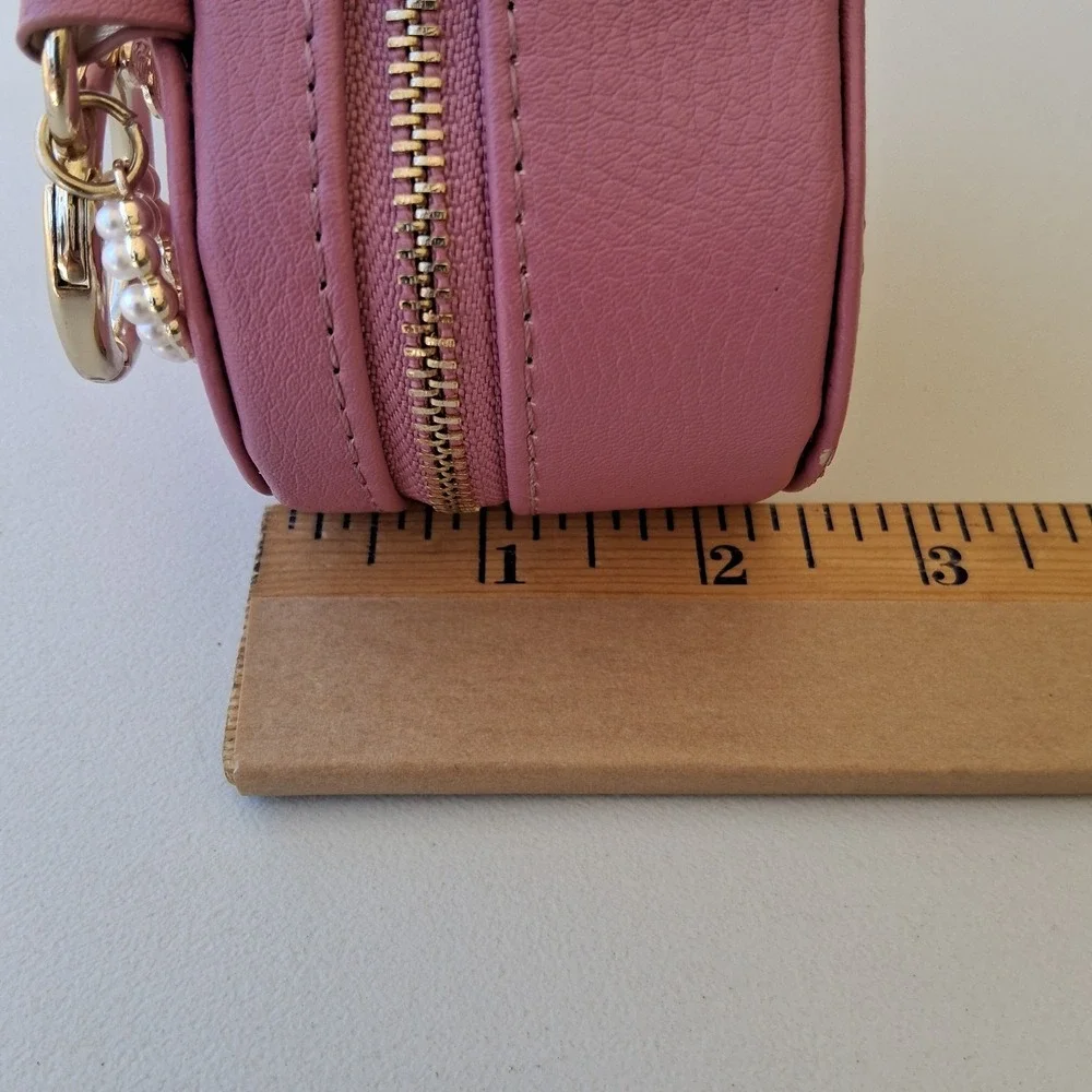 Compact Pink Heart Shaped Leatherette Jewelry Case Zipper Pocket Travel Storage